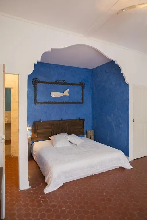 Guest house Maison Des Baux Arts Hotel France