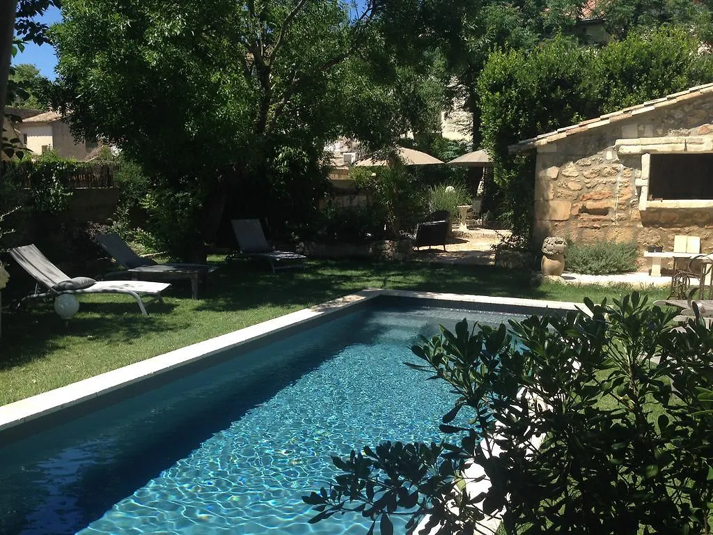 Maison Des Baux Arts Hotel