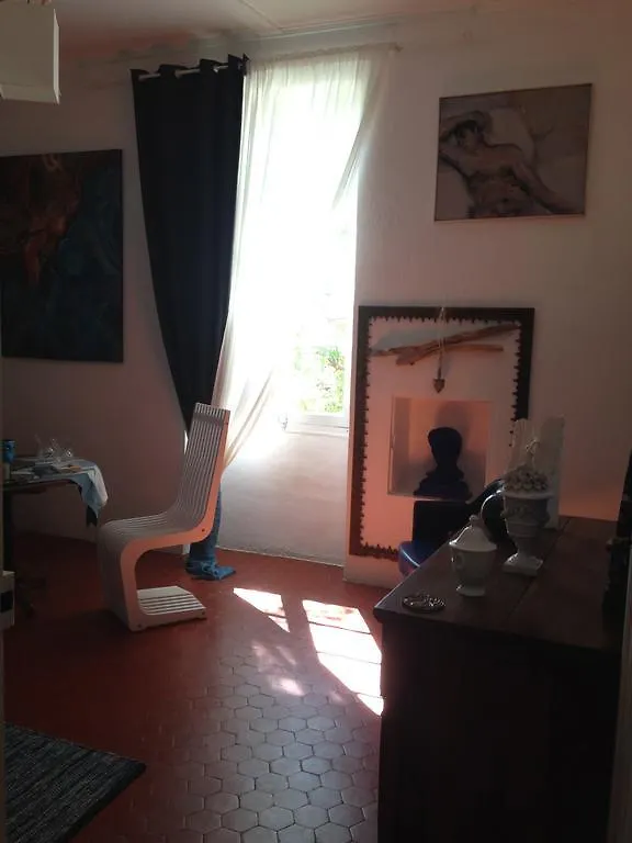 Guest house Maison Des Baux Arts Hotel